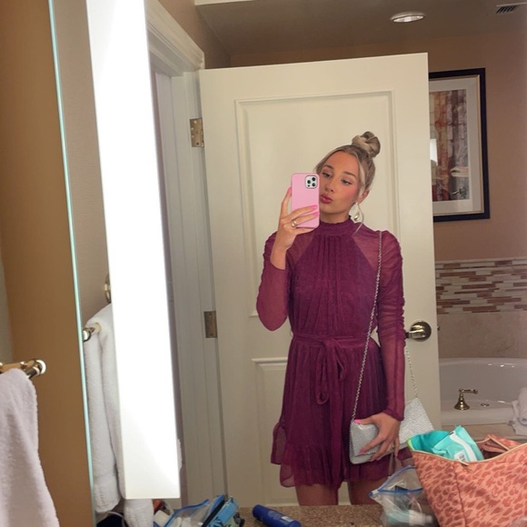 REVOLVE Dresses & Skirts - Elegant pink Dress